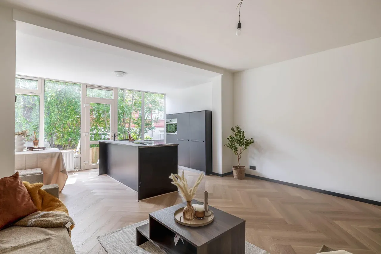Appartement te huur: Lange Hilleweg 178B, Rotterdam