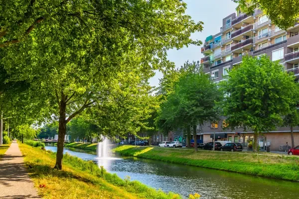 Appartement te koop: Lange Hilleweg 372, Bloemhof Rotterdam