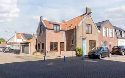 Hoekwoning te koop: Lange Kerkstraat 25, Binnenstad-Java Terneuzen