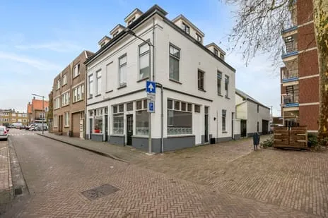 Appartement te koop: Lange Uitweg 5, Hommelstraat Arnhem