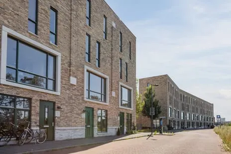 Tussenwoning te koop: Lange Waag 77, Brabantpark Breda