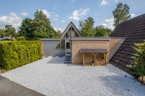 Corner house for sale: Lange Zuiderweg 134-32, Buitengebied Voorthuizen Voorthuizen
