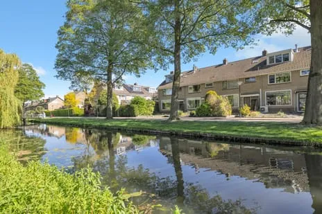 Tussenwoning te koop: Lange Griendsweer 11, Wielwijk-zuid Hardinxveld-Giessendam