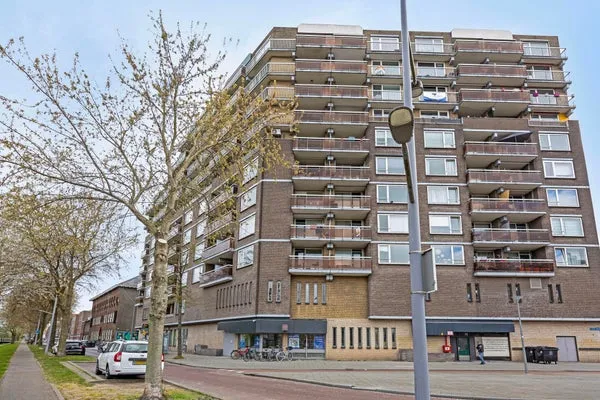 Appartement te huur: Lange Hilleweg 398, Bloemhof Rotterdam