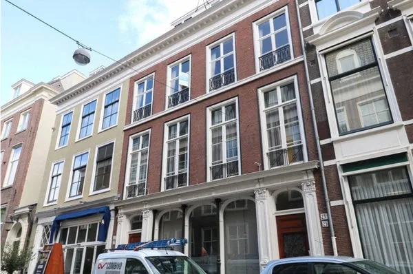 Woning te huur: Lange Houtstraat, 'S-Gravenhage