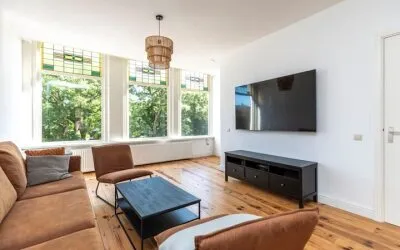 Tussenwoning te koop: Lange Nieuwstraat 111, De Plantage Schiedam