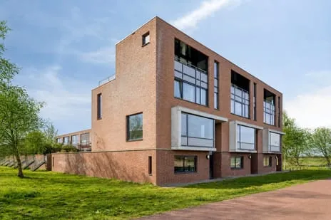 Hoekwoning te koop: Lange Weide 230, Waterdonken Breda