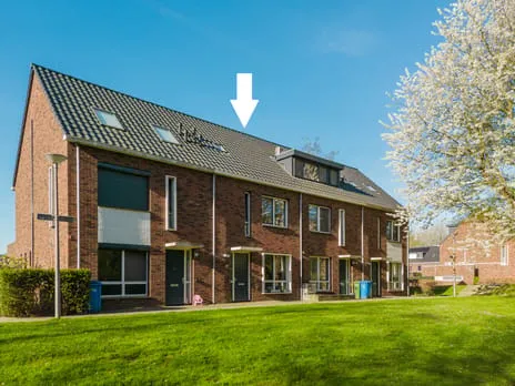 Tussenwoning te koop: Langebakkersoord 40, Hoogvliet Rotterdam