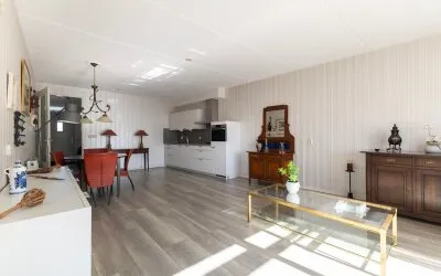 Appartement te koop: Langebuorren 42, Stiens Stiens