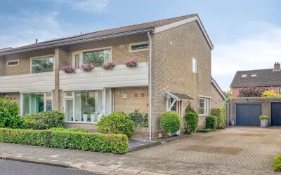 Twee-onder-één-kap te koop: Langelaar 25, Teteringen Teteringen