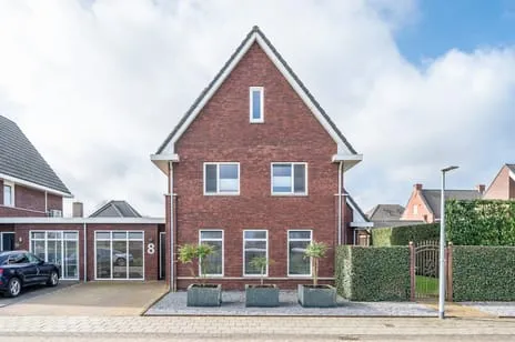 Twee-onder-één-kap te koop: Langenakker 8, Vlierden kern Vlierden