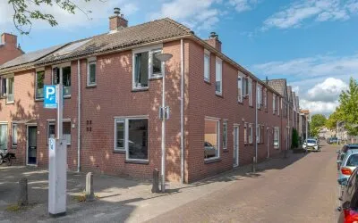 Tussenwoning te koop: Langenholterweg 1, Dieze-Centrum Zwolle