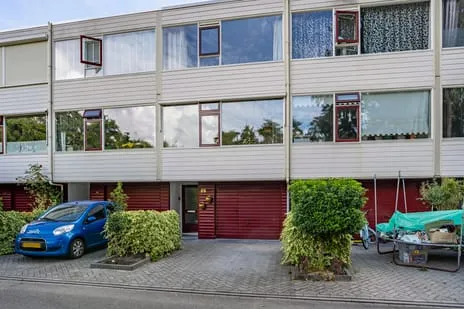 Tussenwoning te koop: Langenhorst 52, De Horsten Ede