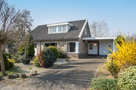Twee-onder-één-kap te koop: Langenhorsterweg 18B, Verspreide huizen Deldenerbroek Ambt Delden