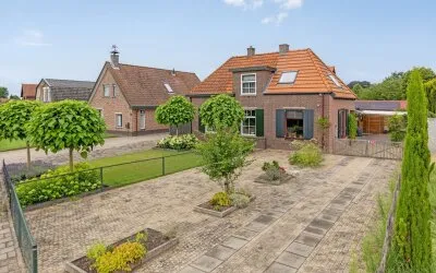 Twee-onder-één-kap te koop: Langeslag 14, Heerde Heerde