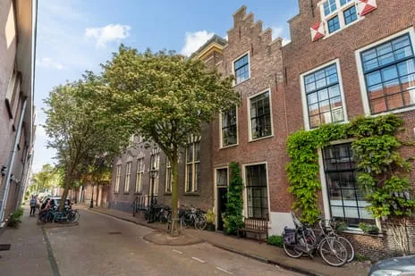 Tussenwoning te koop: Langestraat 10, Havenwijk-Zuid Leiden