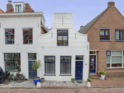 Tussenwoning te koop: Langestraat 12, Brielle Brielle
