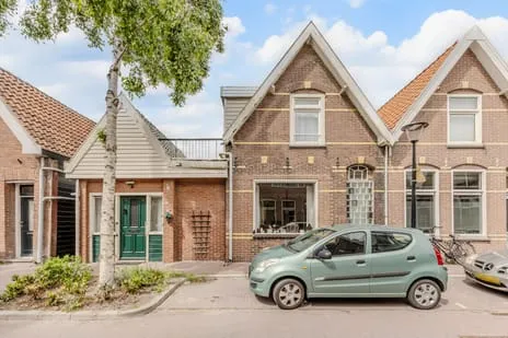 Hoekwoning te koop: Langestraat 68, Oud West Zaandam