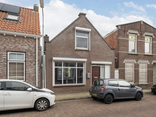 Vrijstaande woning te koop: Langestraat 8, Poortvliet
