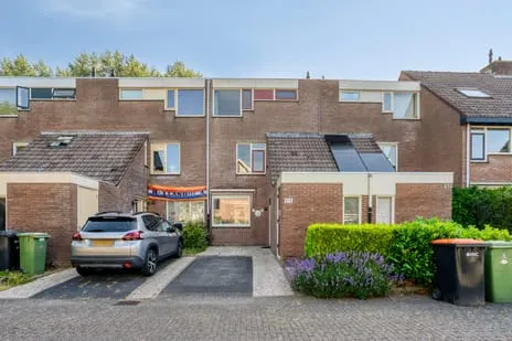 Terraced house for sale: Langetuin 213, Risdam-Noord - Buurt 21 00 Zwaag