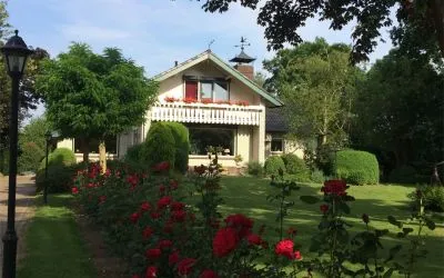 Vrijstaande woning te koop: Langeweg 15, Oud-Beijerland