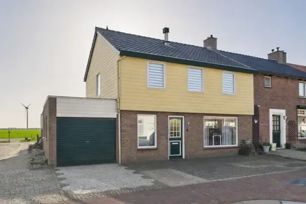 Hoekwoning te koop: Langeweg 9, Anna Jacobapolder Sint Philipsland