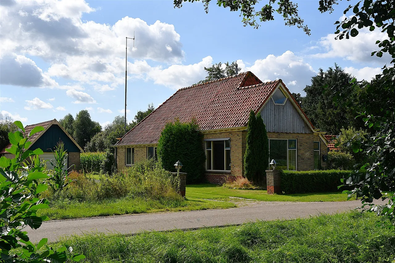 Vrijstaande woning te koop: Langewijk 17, Nieuw-Roden