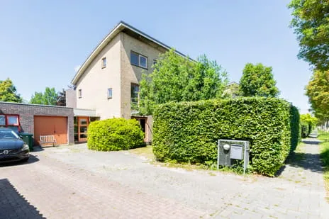 Tussenwoning te koop: Langewoldlaan 39, De Buitenhof Groningen