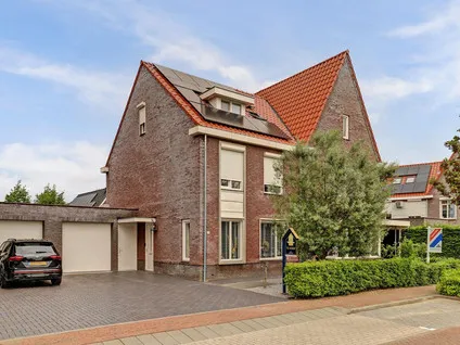 Twee-onder-één-kap te koop: Langhors 14, Kapelle Kapelle