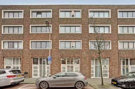 Tussenwoning te koop: Langnekstraat 12, Transvaalkwartier-Zuid 'S-Gravenhage
