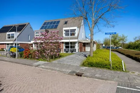 Hoekwoning te koop: Langs de Lijn 104, Bedum Noord - West Bedum