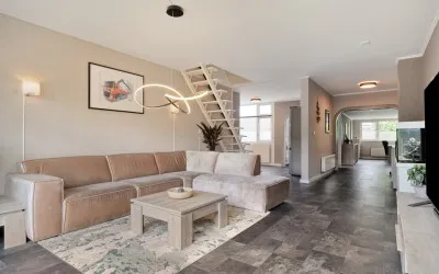 Tussenwoning te koop: Langsteek 13, Muschberg, Geestenberg Eindhoven