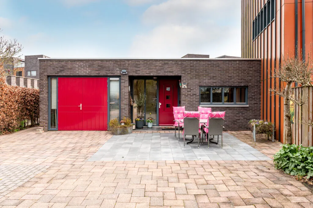 Tussenwoning te koop: Langstraat 56, Lelystad