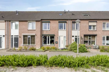 Tussenwoning te koop: Languedoclaan 39, Achtse Barrier-Spaaihoef Eindhoven