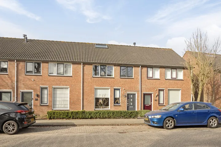 Tussenwoning te koop: Langvennen-Oost 93, omg. Bej.Centrum/Molen Oisterwijk