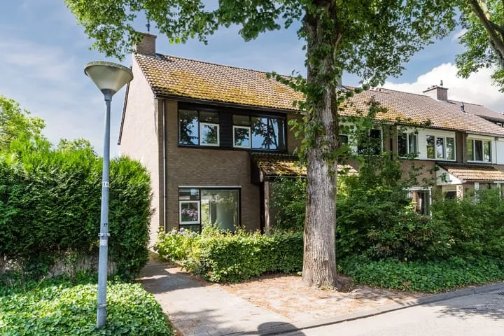 Hoekwoning te koop: Lariksbeek 27, Cobbeek en Centrum Veldhoven