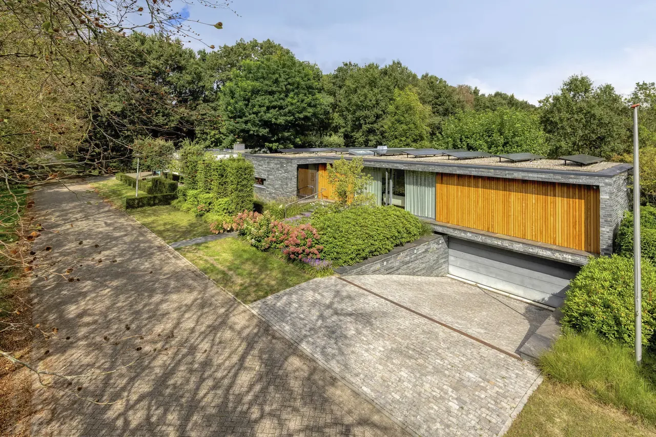 Vrijstaande woning te koop: Larikslaan 15, Rosmalen
