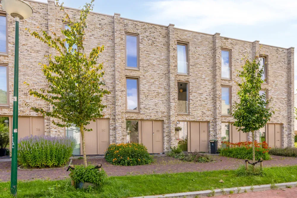 Tussenwoning te koop: Larikslaan 3D, Leusden