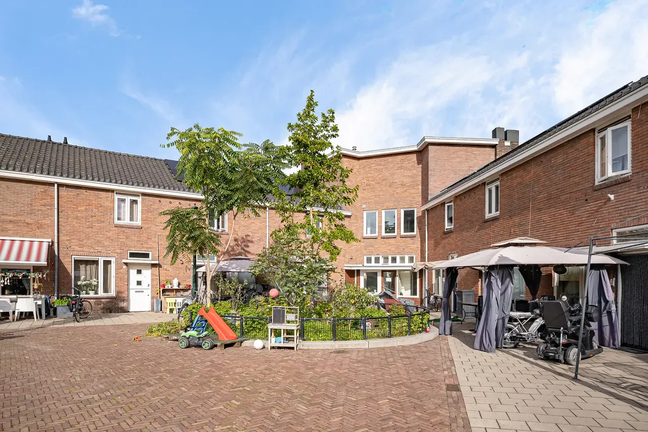 Appartement te koop: Lariksplein 12B, 'S-Hertogenbosch
