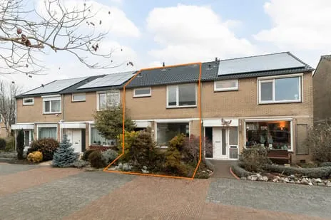 Tussenwoning te koop: Lariksstraat 6, Dubbeldam-Zuid Dordrecht