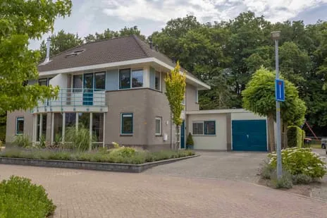 Twee-onder-één-kap te koop: Lariksweg 15, Klarenbeek (gedeeltelijk) Klarenbeek (Gem. Voorst)