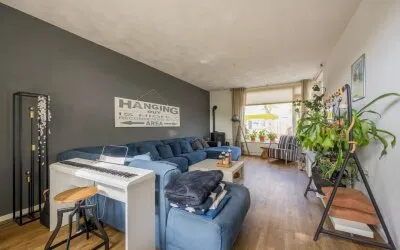 Hoekwoning te koop: Larixlaan 74, Paasbos-west Nijkerk