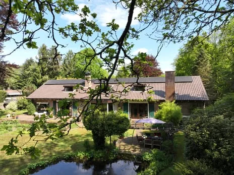 Twee-onder-één-kap te koop: Larixlaan 9, Soest Zuid Soest