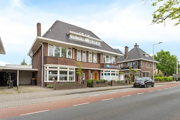 Twee-onder-één-kap te koop: Lasondersingel 149, Roombeek-Roomveldje Enschede