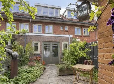 Tussenwoning te koop: Latherusstraat 104, Bloemenbuurt-Zuid Amsterdam