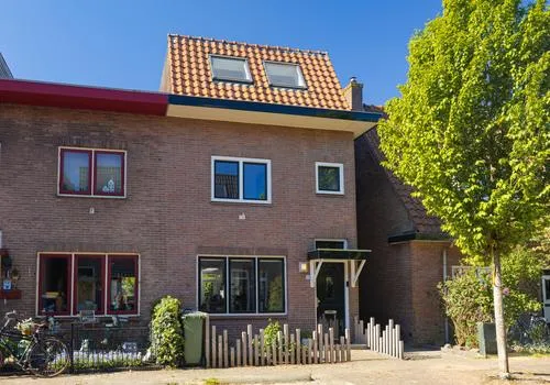 Hoekwoning te koop: Lathyrusstraat 8, De Bilt Oost De Bilt