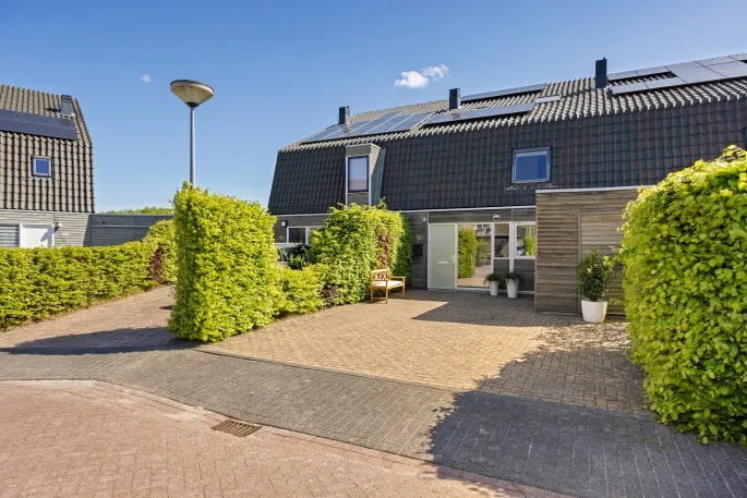 Tussenwoning te koop: Laurierpark 96, Kloostertuinen Assen
