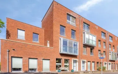 Tussenwoning te koop: Laurierplein 37, Kruidenbuurt Eindhoven