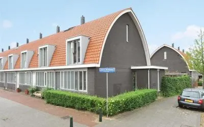 Hoekwoning te huur: Laurus Melselaan 1, De Lanen 'S-Gravenhage