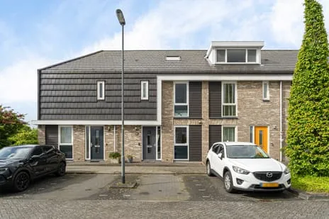 Tussenwoning te koop: Lauwersmeer 73, Oosterheem-Zuid-West Zoetermeer